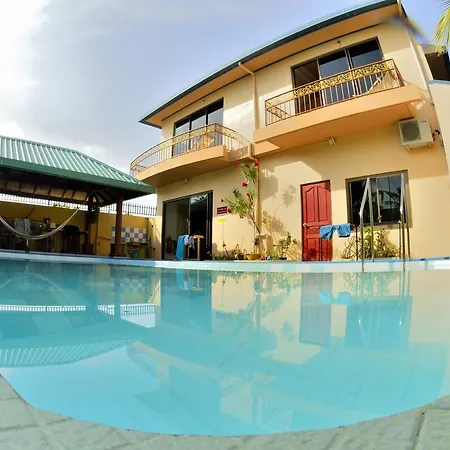 Just Surf And Dive Villa